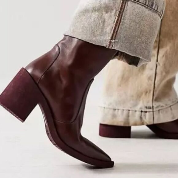 Free People Equitaire Theo Bordeaux Leather Ankle Boot | Size 10 - Picture 1 of 14